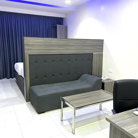 De Rigg Place, Victoria Island Aliayabiagba Exterior photo